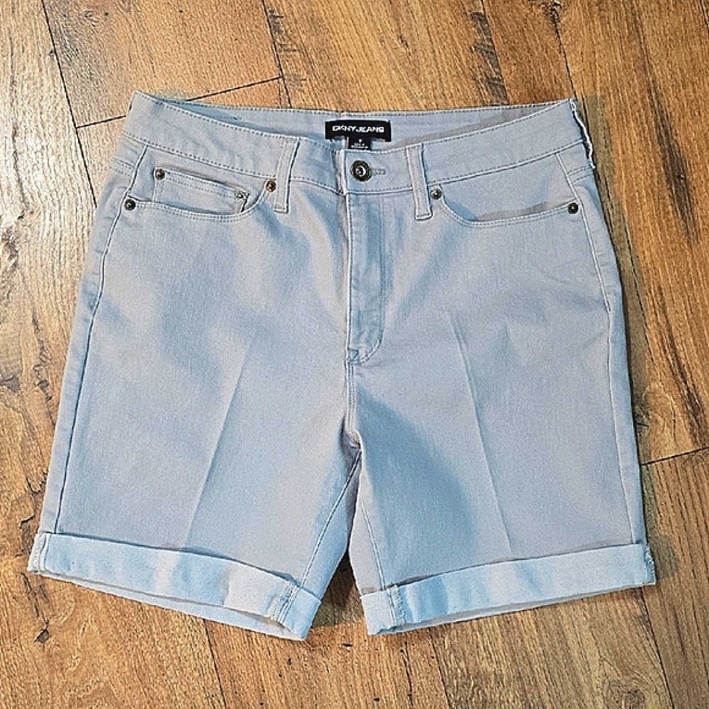 DKNY Womens' Bermuda Short (Flint, 8)